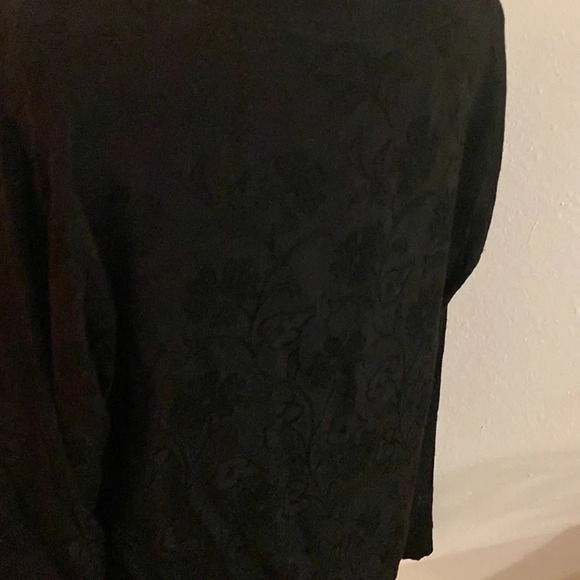 CP Shades sz M black rayon button down blouse w/ brocade floral embroidered - Picture 5 of 8
